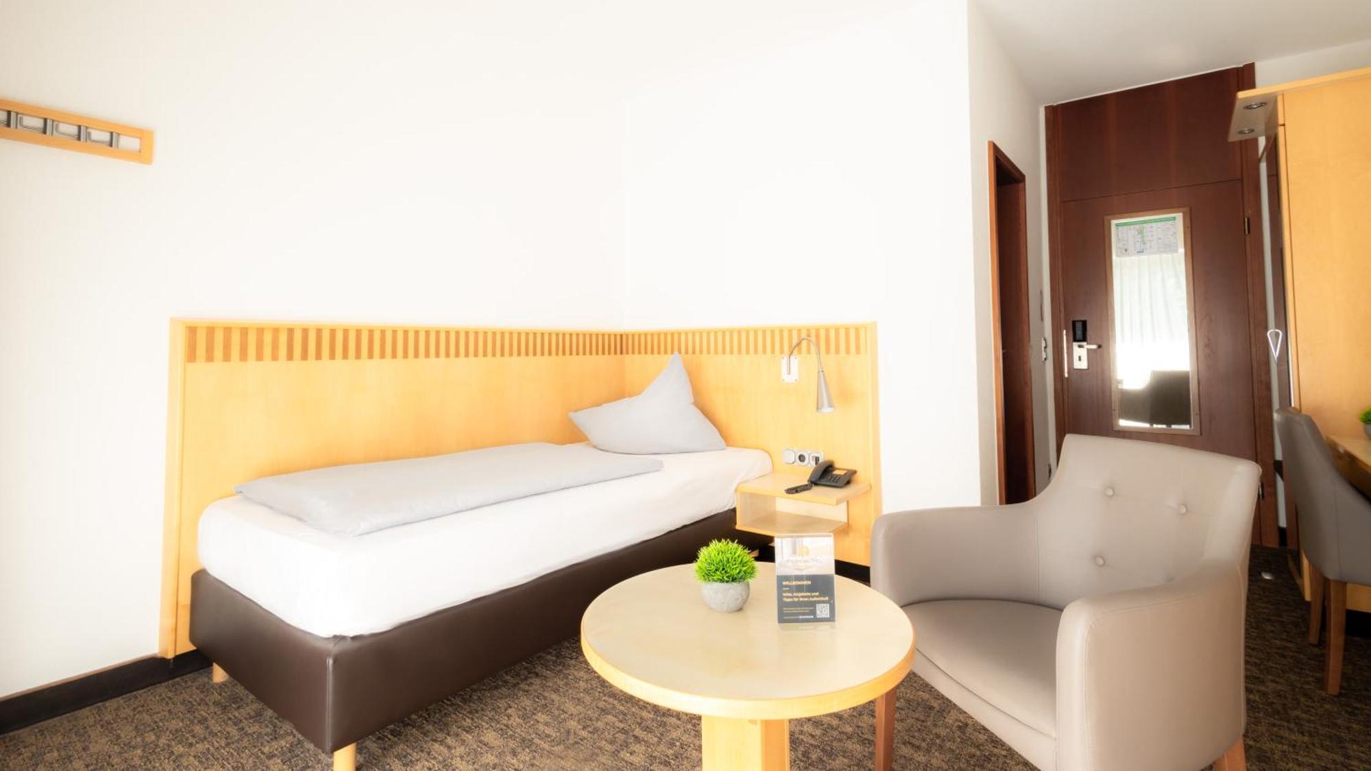 Parkhotel นุมเบรกต์ ภายนอก รูปภาพ